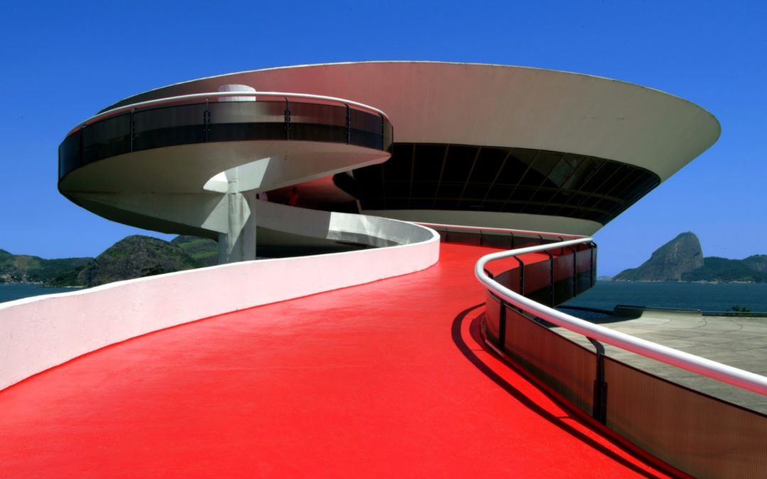 Visita guiada no MAC em Francês